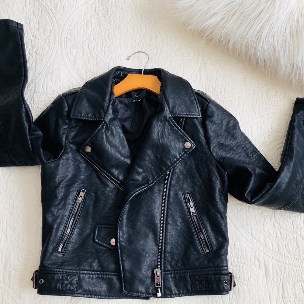 A black leather jacket